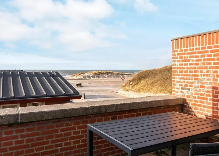 Beachfront Bliss - By Traum